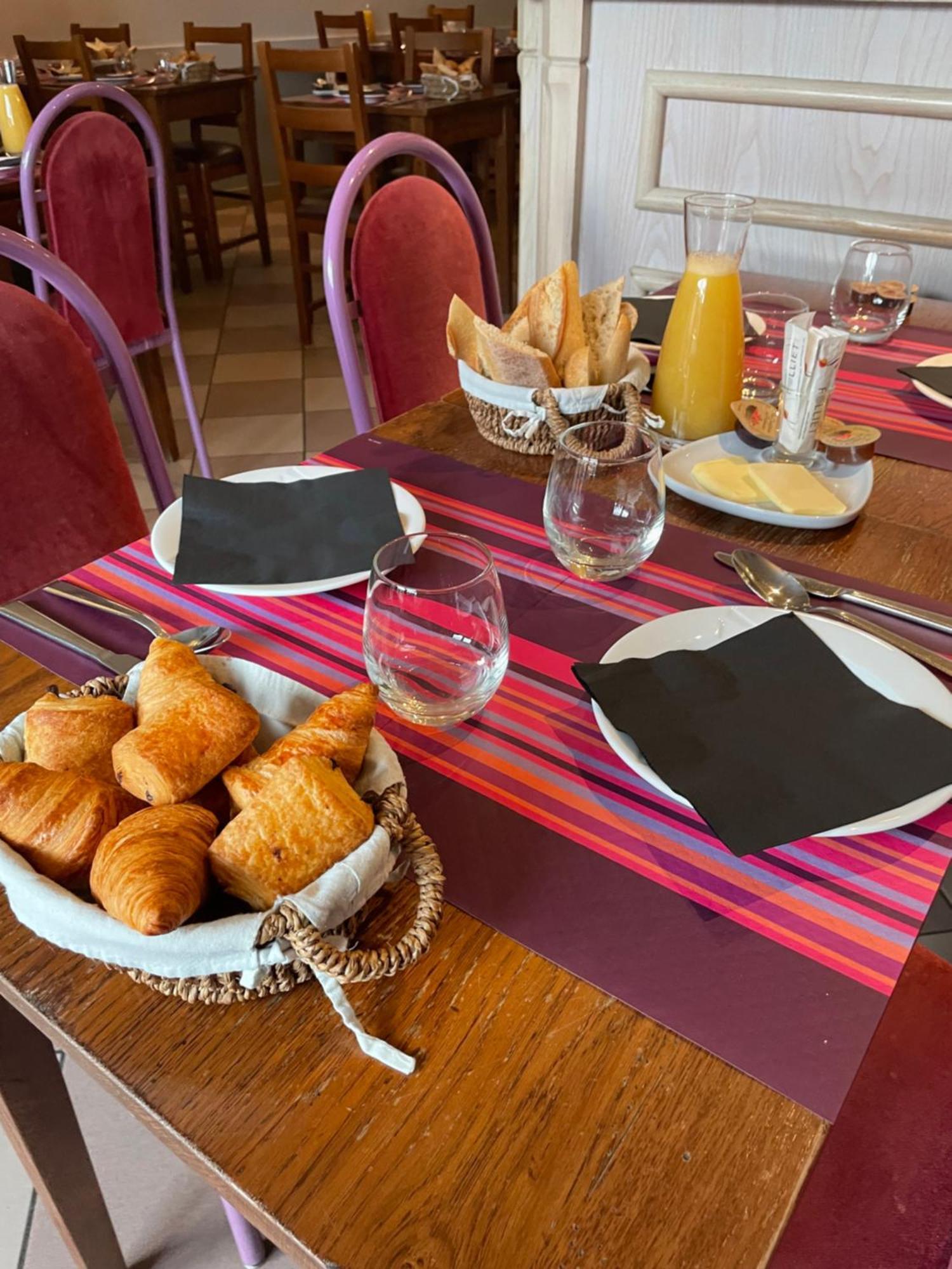 Hotel L'Embellie Treffort  Zewnętrze zdjęcie